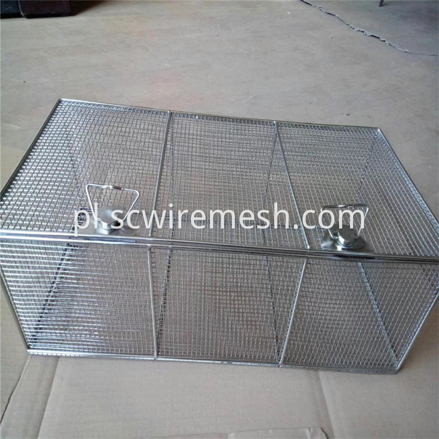 Wire Mesh Storage Basket